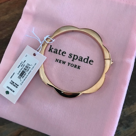Kate Spade ♠️ Rose Gold Hinge Bangle